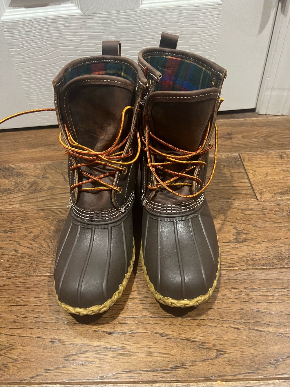 L.L. Bean Women's Brown leather flannel lined duck Boots size 10